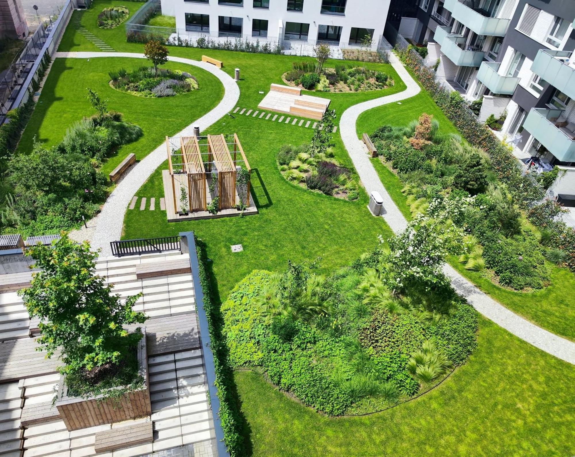 Yarn - Brand New - Free Parking - Balcony With City View - Central Shopping Mall Bratislava Luaran gambar